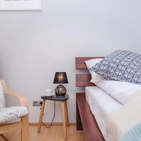 Rent Like - Koszykowa 3 *